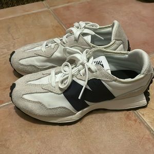New Balance 327 kids sneakers size 1